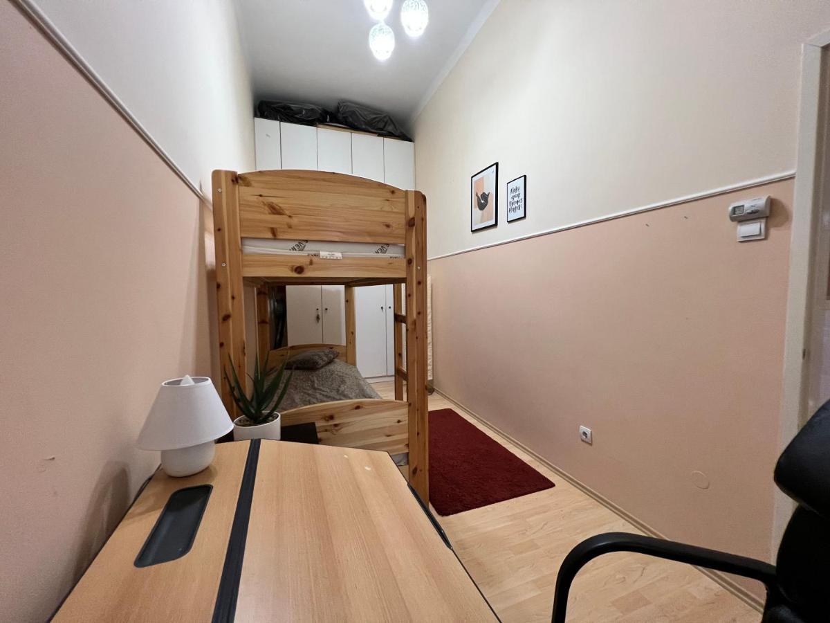 Old Town Apartment Szeged Exterior photo